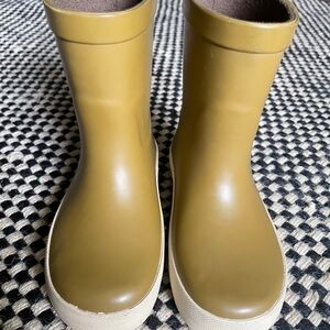 Rylee + Cru Olive Rain Boots kids